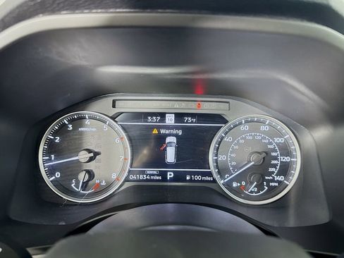 Used 2022 Mitsubishi Outlander SE AWD/4WD image 16