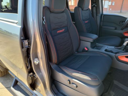 New 2026 Nissan Frontier Pro-X w/ Pro-X Convenience Package image 12