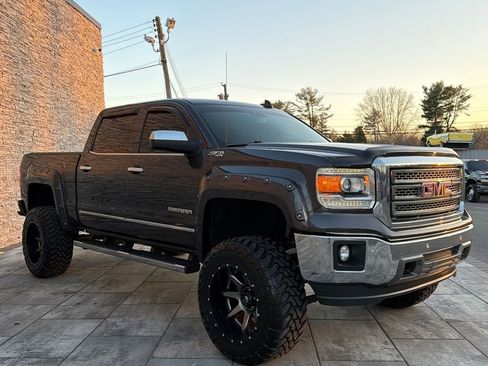 Used 2015 GMC Sierra 1500 SLT w/ SLT Crew Cab Value Package image 3