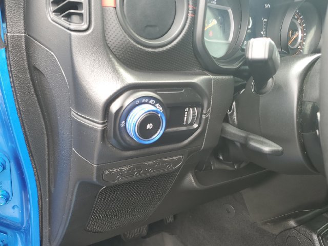 Used 2024 Jeep Wrangler Unlimited Rubicon AWD/4WD image 20
