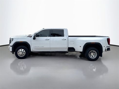 Used 2025 GMC Sierra 3500 Denali w/ Denali Reserve Package image 4