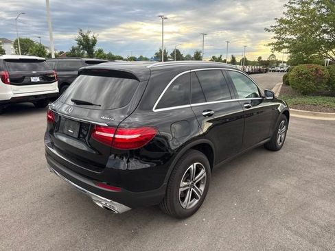 Used 2019 Mercedes-Benz GLC 300 4MATIC image 7