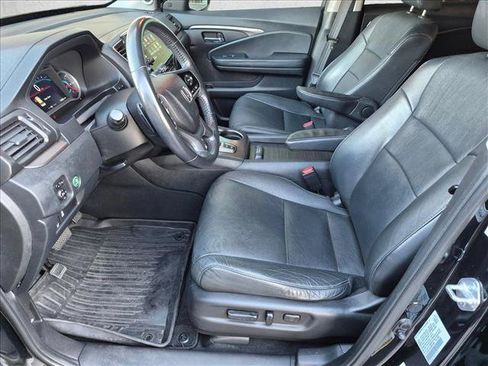 Used 2021 Honda Pilot Special Edition image 14