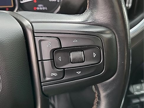 Used 2021 GMC Sierra 1500 AT4 w/ AT4 Premium Package AWD/4WD image 19