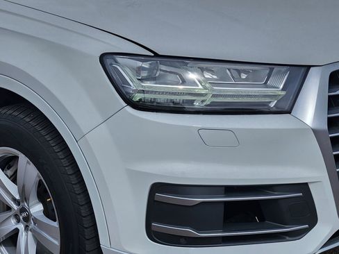 Used 2019 Audi Q7 2.0T Premium Plus w/ Premium Plus Package AWD/4WD image 28