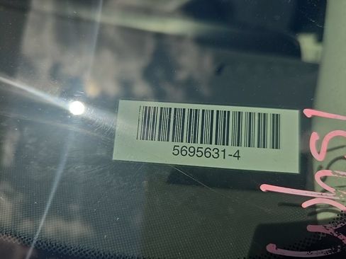 Used 2025 Hyundai Kona SEL FWD image 8