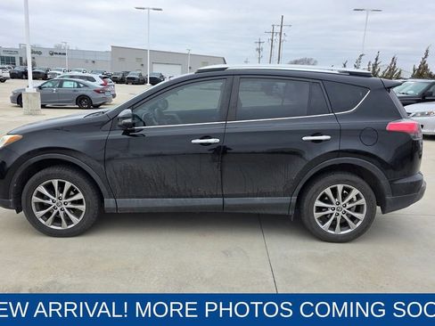 Used 2016 Toyota RAV4 Limited image 2