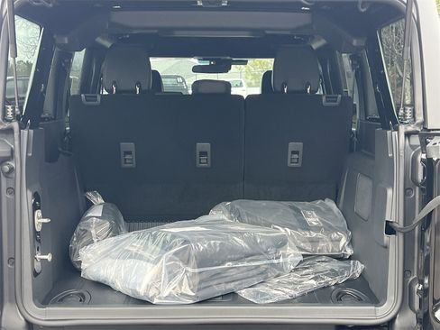 New 2025 Ford Bronco Big Bend w/ Black Diamond Package image 21