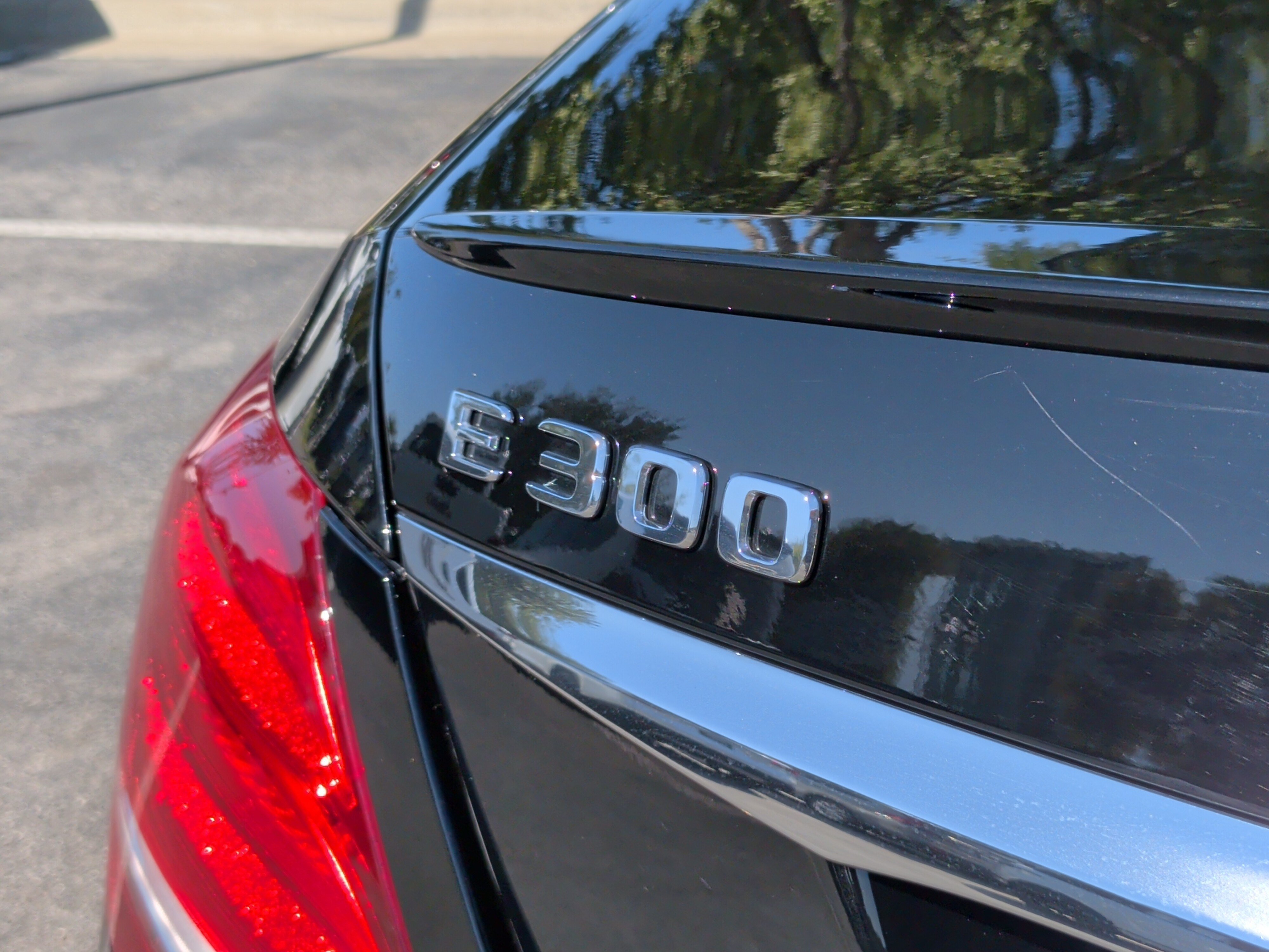 Used 2019 Mercedes-Benz E 300 image 11