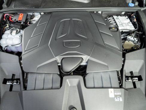 New 2026 Porsche Cayenne AWD/4WD image 36