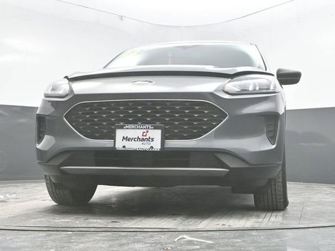 Used 2022 Ford Escape SE image 28