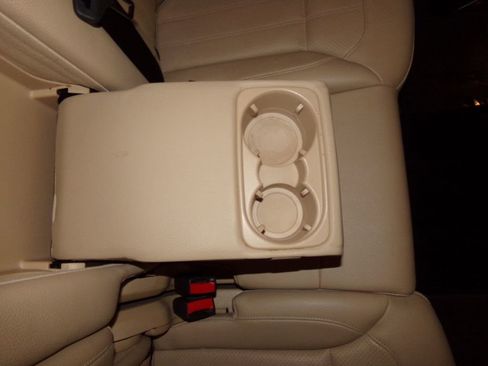 Used 2019 Mercedes-Benz GLS 450 4MATIC image 12