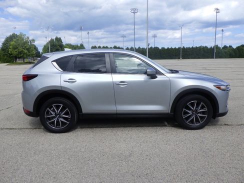 Used 2018 MAZDA CX-5 Touring AWD/4WD image 6