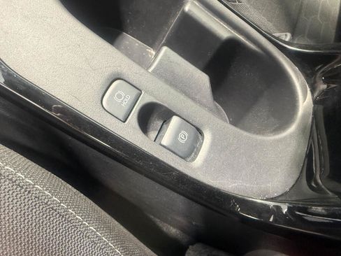 Used 2023 Toyota Corolla SE FWD image 31