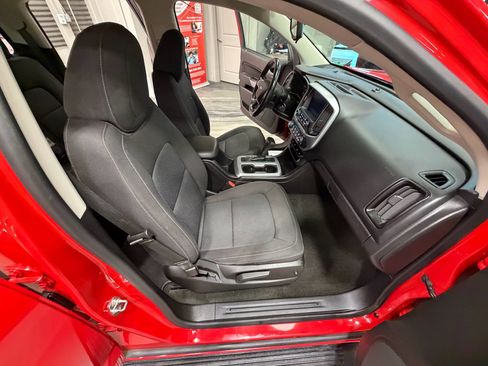 Used 2016 Chevrolet Colorado LT w/ LT Convenience Package image 39