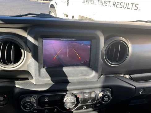 Used 2021 Jeep Wrangler Willys image 14