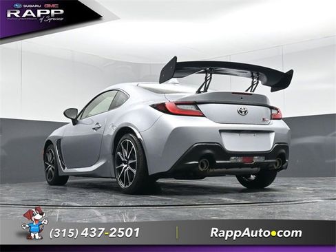 Used 2024 Toyota GR86 image 16