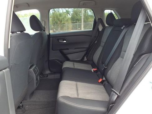 New 2026 Nissan Rogue SV FWD image 8