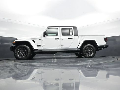New 2026 Jeep Gladiator Sport AWD/4WD image 51