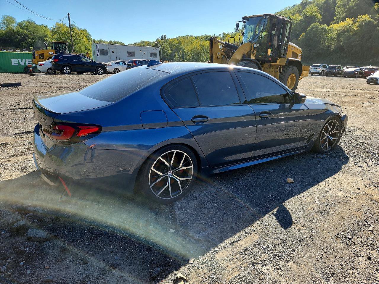 Used 2023 BMW M550i xDrive w/ Executive Package AWD/4WD image 5
