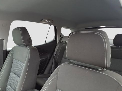 Used 2022 GMC Terrain SLE w/ Driver Convenience Package image 20