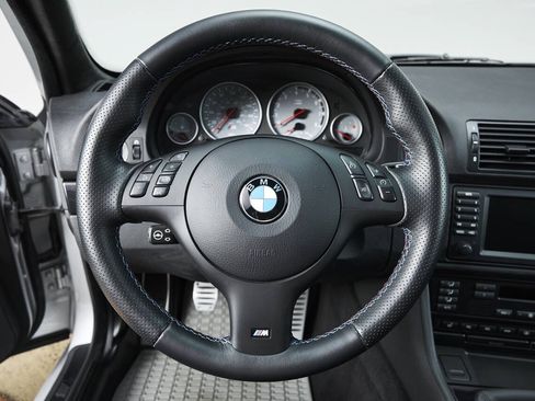 Used 2003 BMW M5 RWD image 48