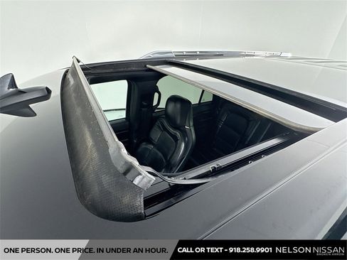 Used 2021 Lincoln Navigator Reserve image 23