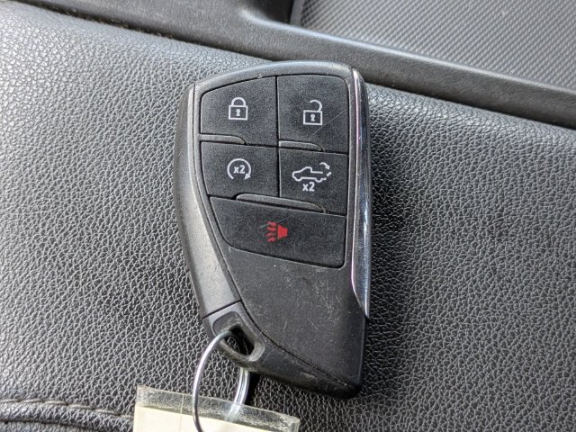 Used 2024 Chevrolet Silverado 2500 LT AWD/4WD image 33