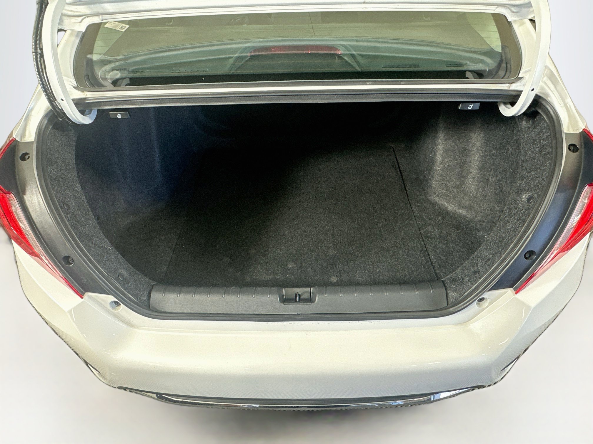 Used 2019 Honda Civic EX image 27
