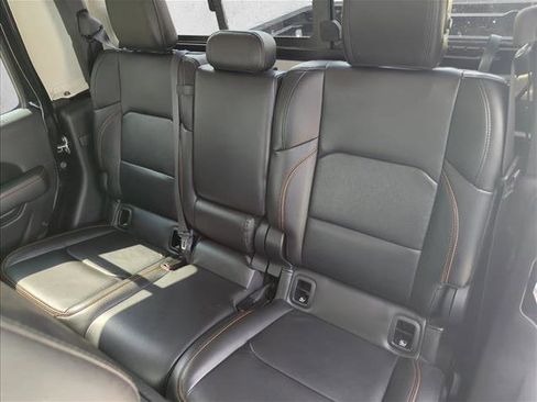 Used 2023 Jeep Gladiator Mojave w/ LED Lighting Group AWD/4WD image 16