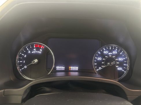 Used 2022 Ford F250 Lariat w/ Tremor Off-Road Package image 22