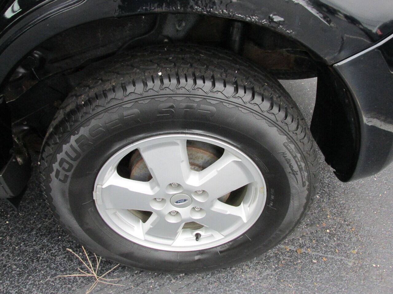 Used 2012 Ford Escape XLT FWD image 35