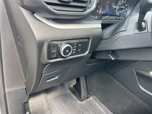 Used 2024 Ford Explorer XLT w/ Equipment Group 202A AWD/4WD image 36