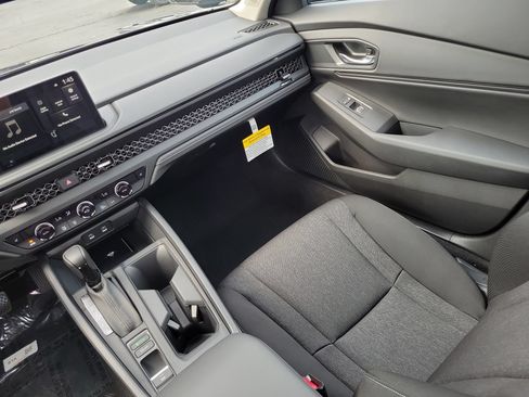 New 2026 Honda Accord SE image 27