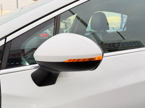 Used 2017 Chevrolet Cruze Premier image 73