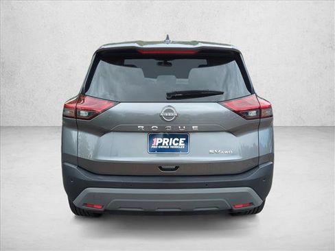 Used 2023 Nissan Rogue SV AWD/4WD image 6