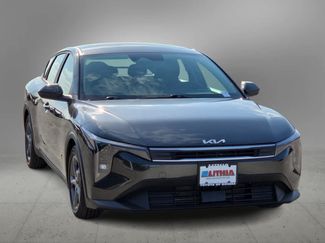 Used 2025 Kia K4 FWD video 3