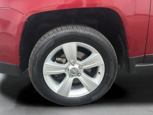 Used 2014 Jeep Compass Sport w/ Power Value Group FWD image 26