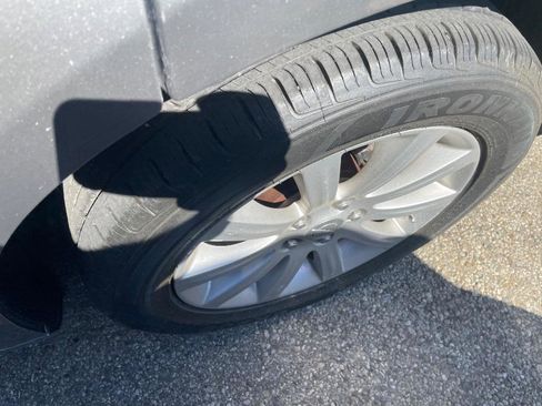 Used 2013 Chrysler 200 Touring image 9