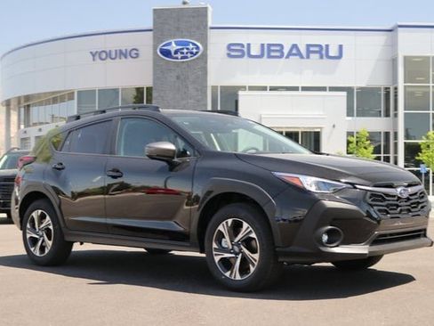 Used 2025 Subaru Crosstrek 2.0i Premium image 1