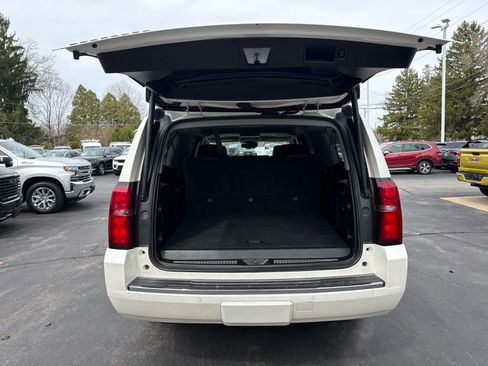 Used 2015 Chevrolet Suburban LTZ image 18