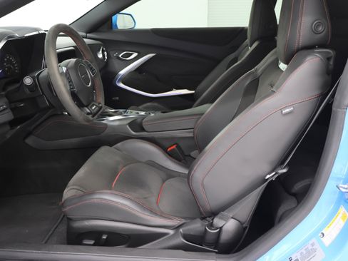 Used 2023 Chevrolet Camaro ZL1 image 33