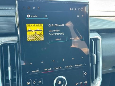 New 2026 GMC Acadia Elevation image 30