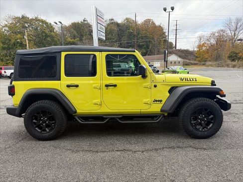 Used 2023 Jeep Wrangler Unlimited Sport AWD/4WD image 8