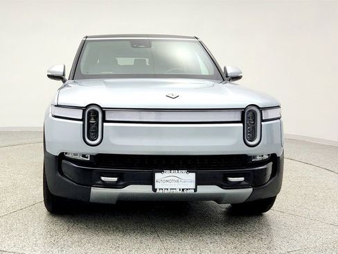 Used 2023 Rivian R1S Adventure image 2