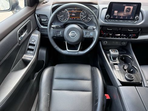 Used 2021 Nissan Rogue SV w/ Premium Package AWD/4WD image 26
