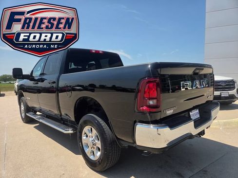 Used 2026 RAM 2500 Big Horn AWD/4WD image 5