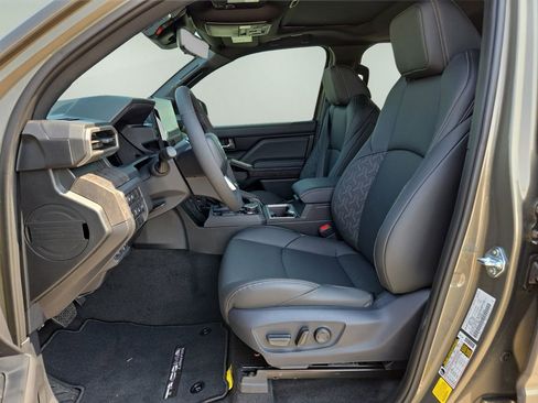 New 2026 Toyota Tacoma Limited AWD/4WD image 14