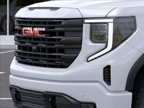 Certified 2026 GMC Sierra 1500 Elevation w/ Elevation Premium Package AWD/4WD image 13