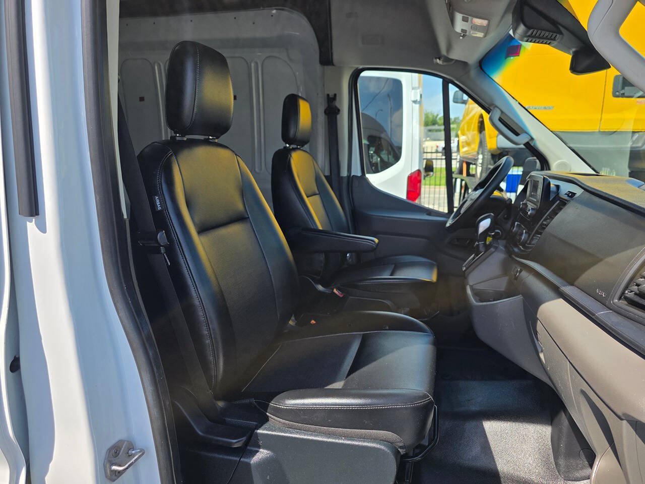 Used 2023 Ford Transit 150 Medium Roof RWD image 9